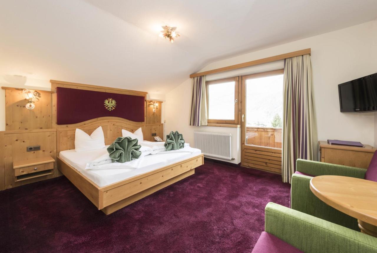 Lifestylepanoramahotel Erika Superior ノイシュティフト・イム・シュトゥーバイタール エクステリア 写真