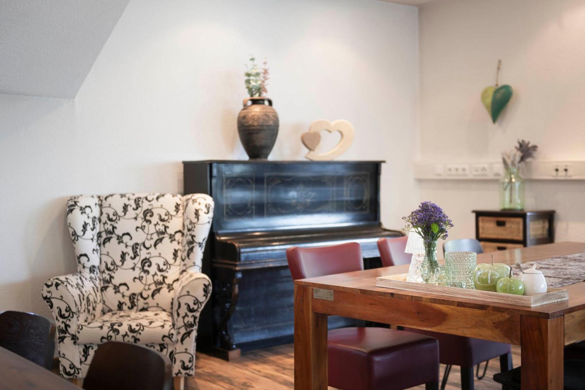 Lifestylepanoramahotel Erika Superior ノイシュティフト・イム・シュトゥーバイタール エクステリア 写真